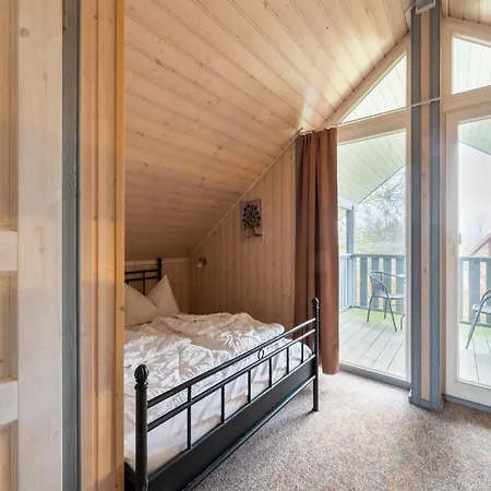 Skandinavisches In Mirow Feriehus *